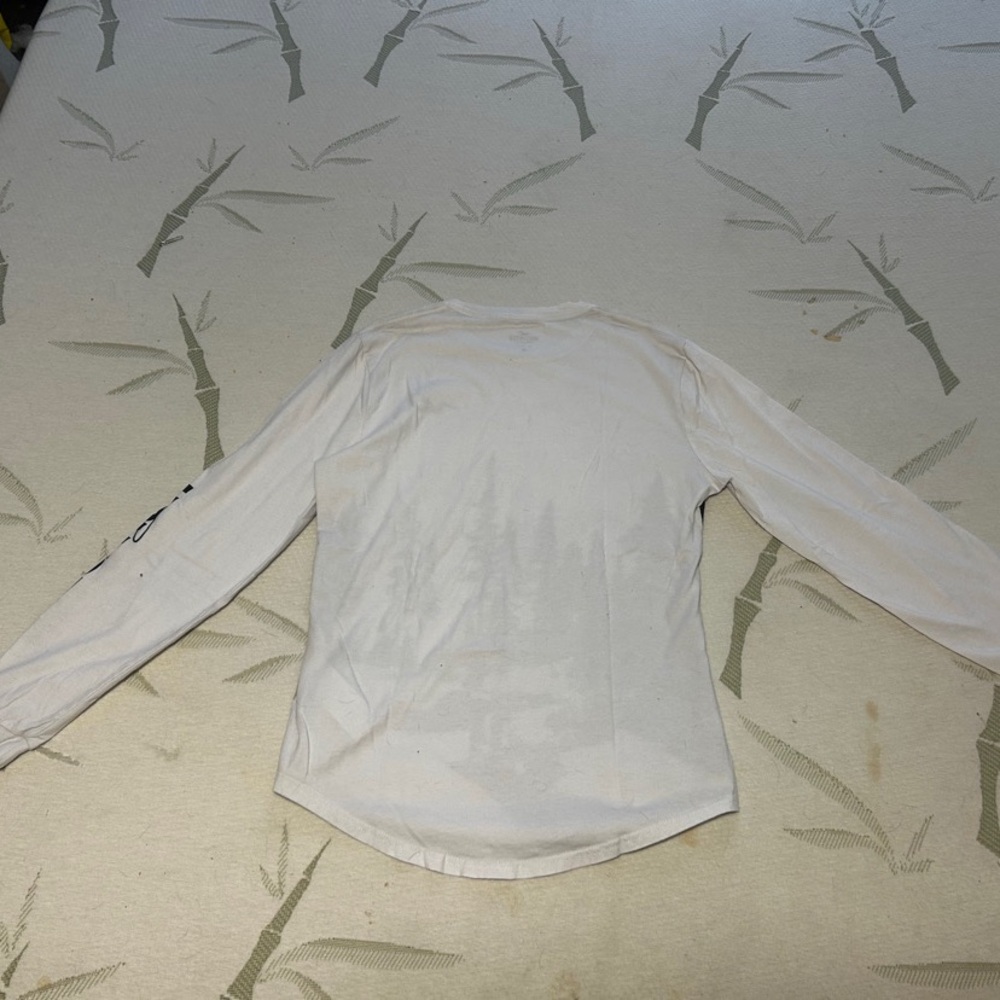 Hollister White and Black Long Sleeve Tee with Nature Graphic - Picture 3 of 3